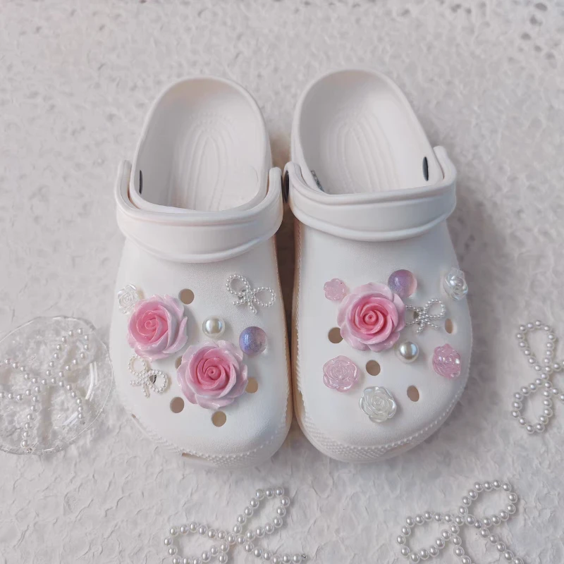Hot Sales Pink Rose Designer Hole Shoe Charms Set Fit Children Decorations For Shoes Ornaments Women Accessories Pins Wholesale