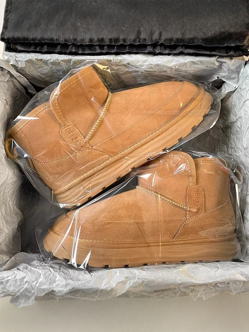 

Men's Winter Snow Boots Fleece Lined Fur Integrated Outdoor Cold Resistant Bread Shoe -40 Degree C PU Short Boot Casual Style