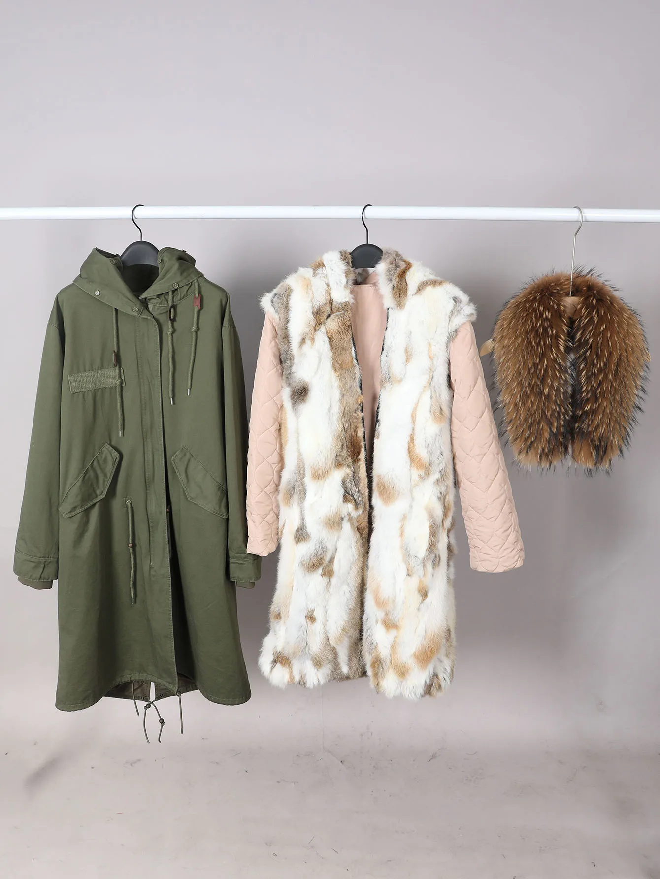 Maomaokong Extra lange Winter Frau Mantel Plus Größe Schwarz Parkas Natürliche Waschbären pelz kragen Echtpelz Futter Warme Jacke Mäntel