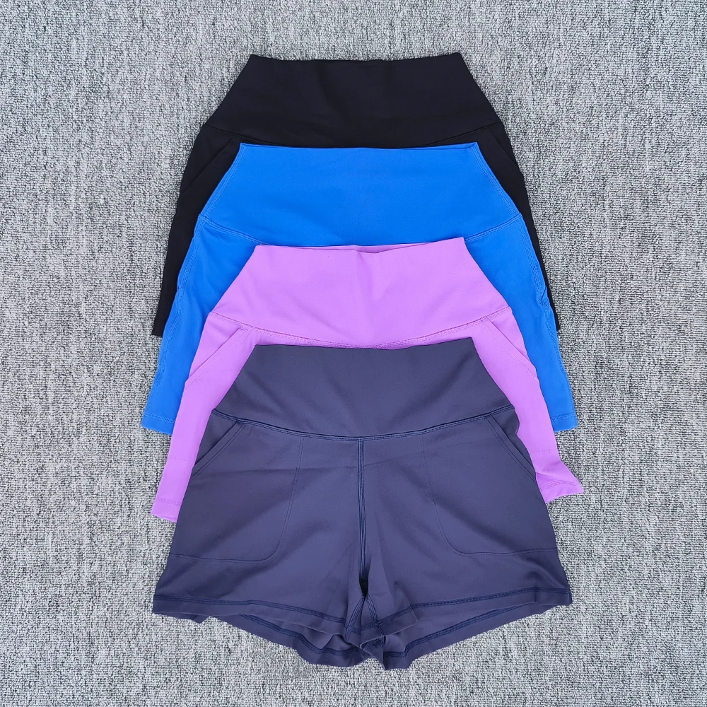 Solid color high waist, hip lifting, fitness pocket, elastic sports shorts, running, cycling, base, wearing yoga pants for women