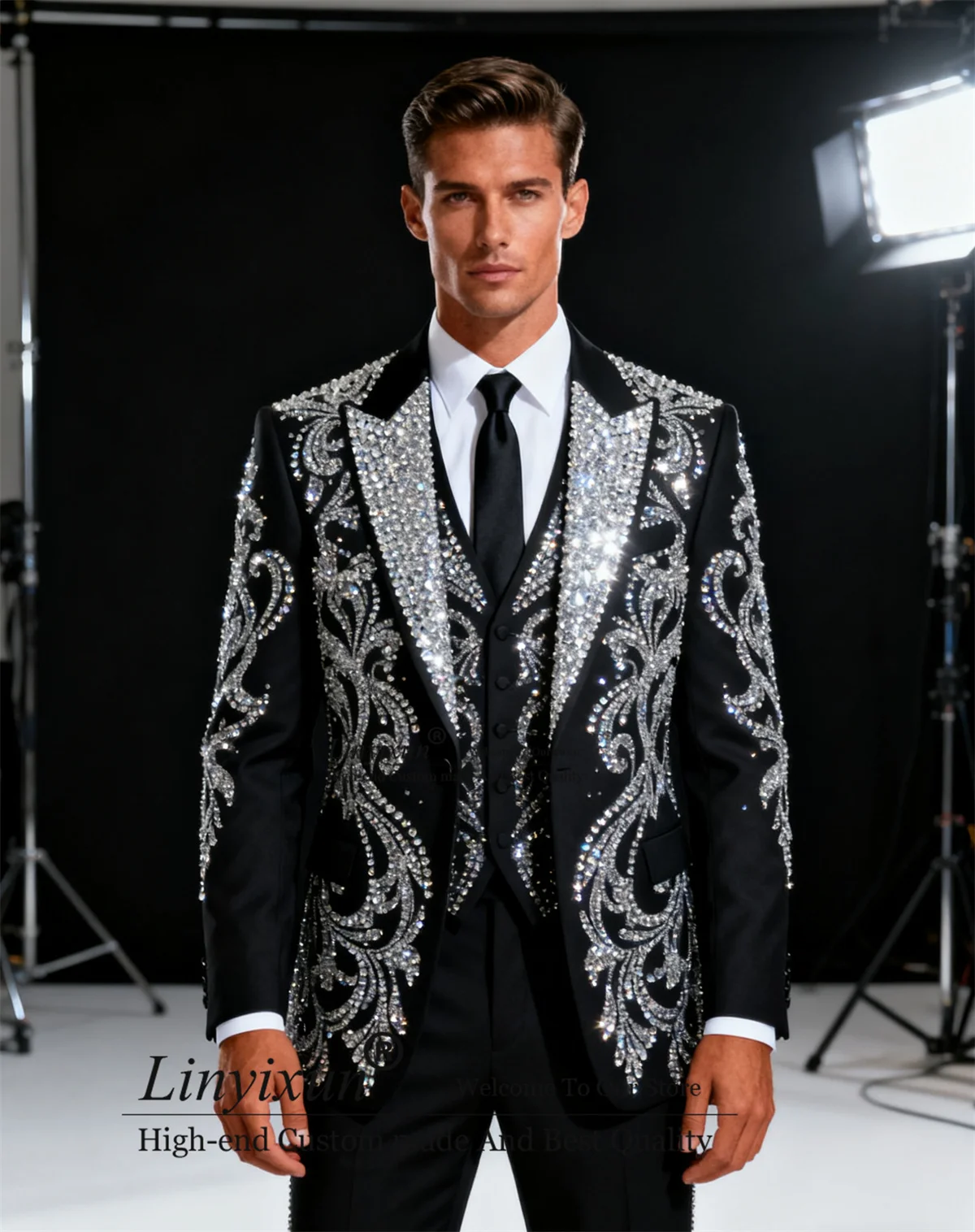 

Handsome Men Suits Slim Fit 3 Piece Sets Male Prom Blazer Customized High End Jewelry Crystals Glitter Lapel Groom Costume Homme