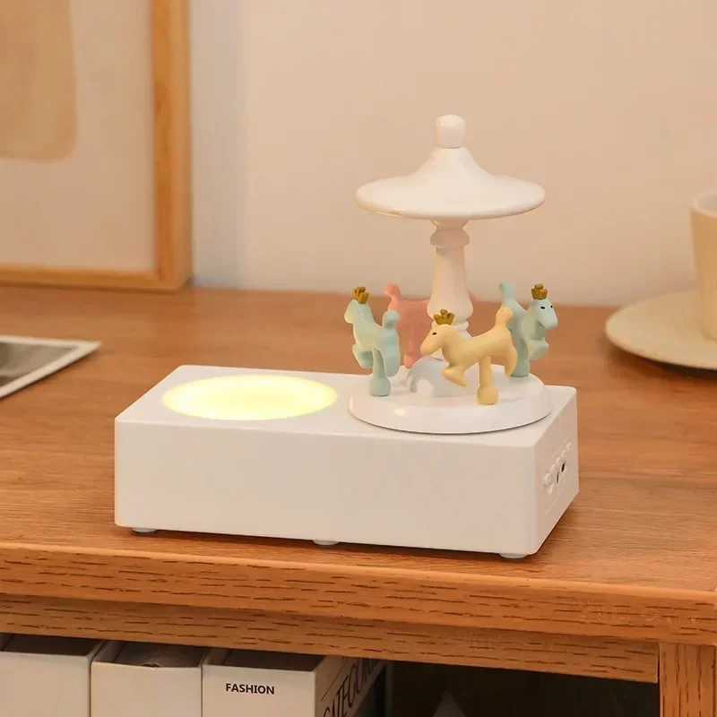 Carousel bluetooth speakers, creative audio, desktop ornaments, girls and students gifts