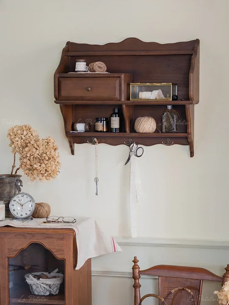 

Настенный шкаф для хранения из массива дерева, средневековая витрина стеллажа для хранения в стиле ретро