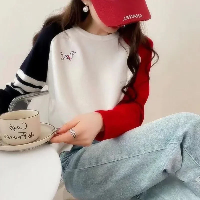 

Golf supplies Korean Casual Knit Women Autumn Golf Wear 2025 Luxury Brand Golf Sweater Fashion Embroidery Knit Long Sleeves Top