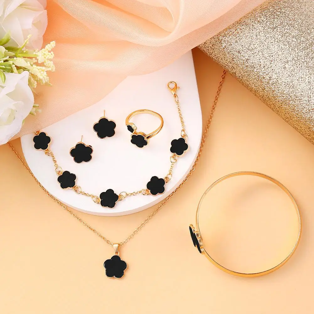 5-piece acrylic bracelet set paired with a lucky five-leaf clover necklace and earrings elegant party jewelry a perfect gift