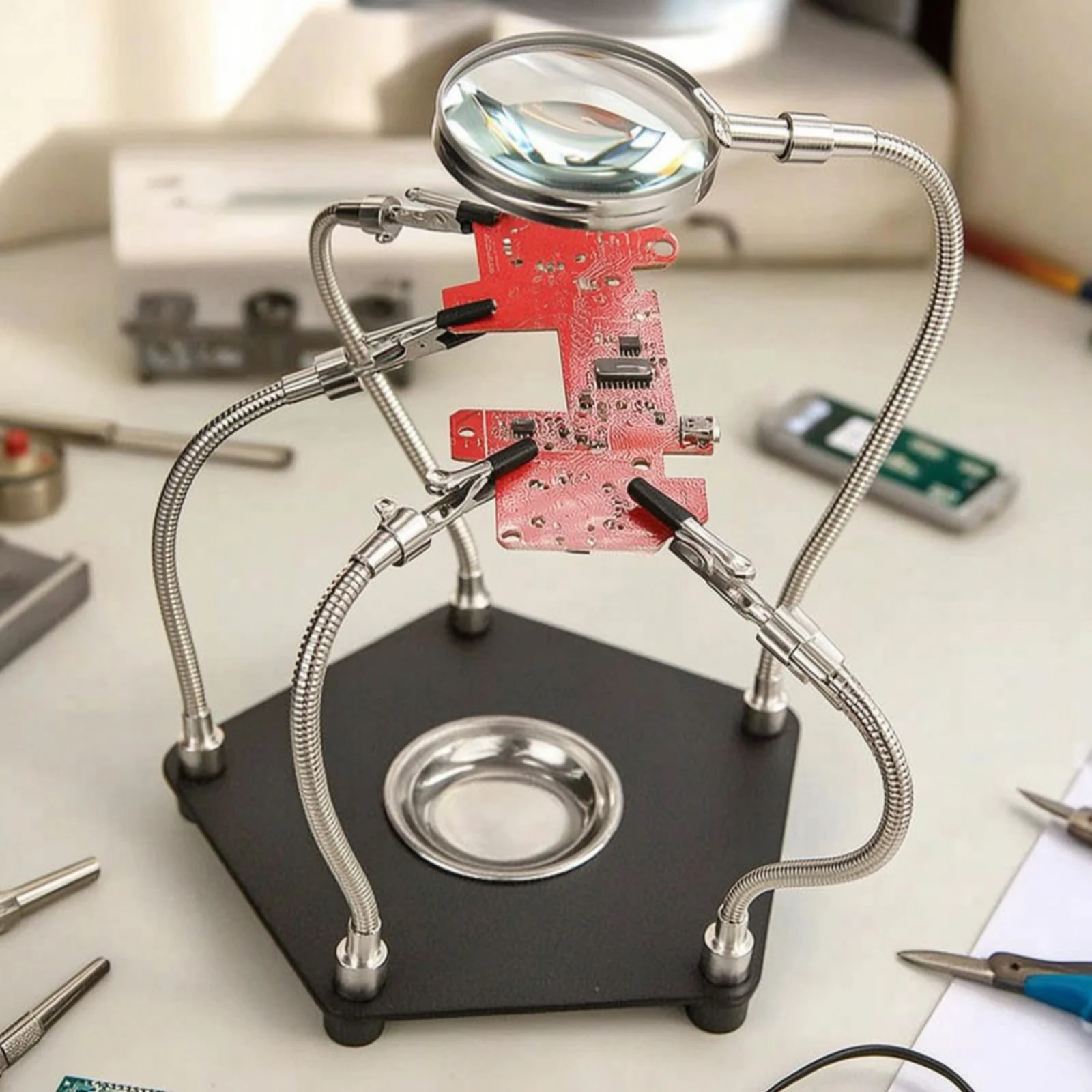 Soldering Helper Stand with Magnifying Glass Non-Slip PCB Holder with Flexible Arms Helping Hands Scratch-Resistant