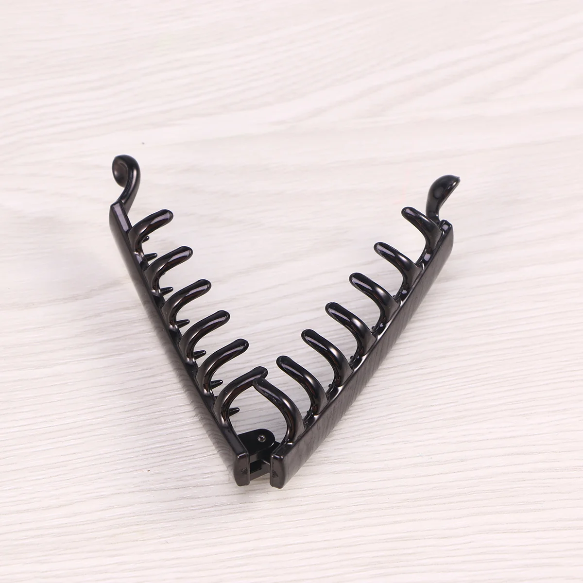 

6Pcs Ponytail Holder Banana Hair Clip Claw for Women Strong Tension Barrette Smooth Shiny Varnish Perfect for Work