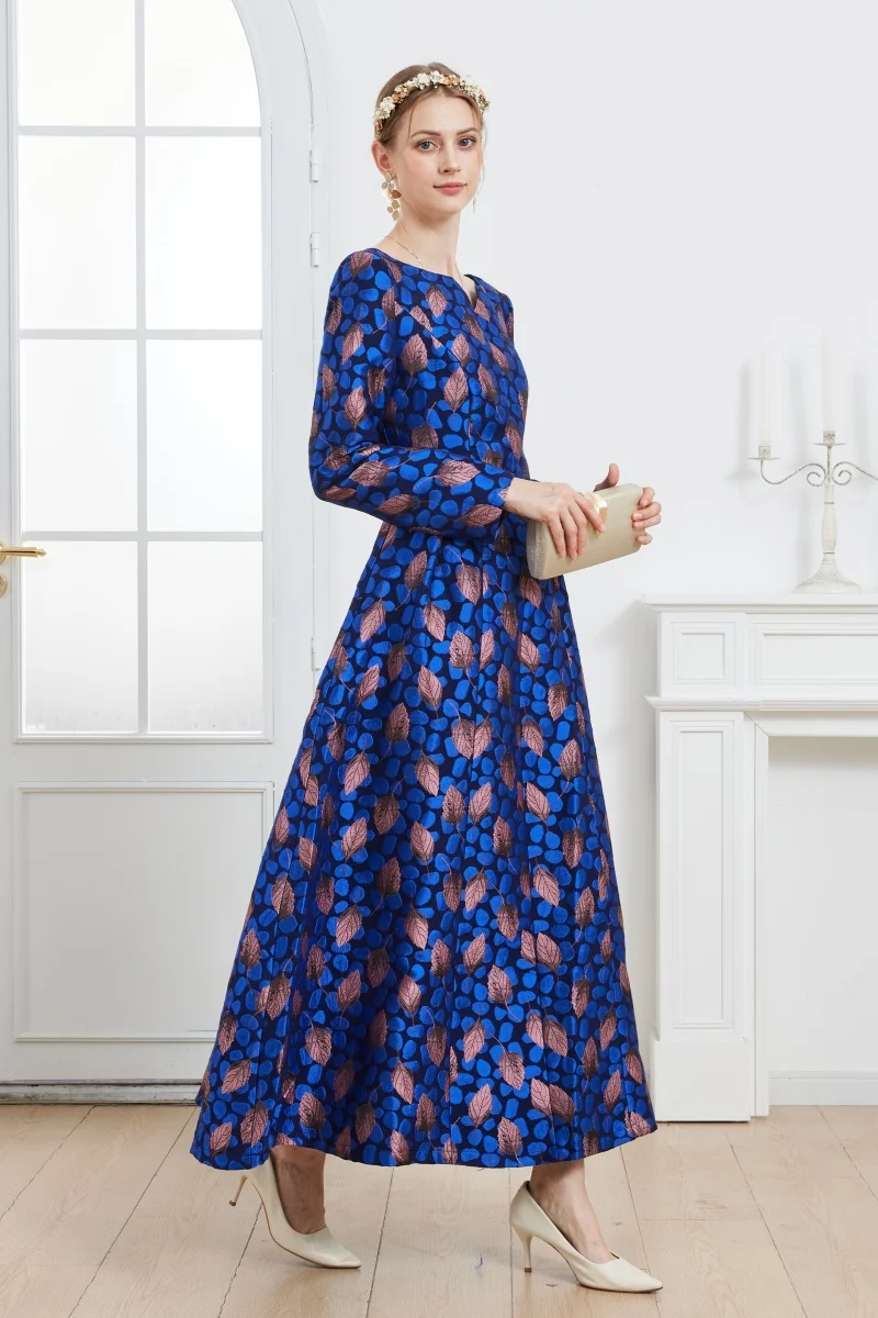 Blue-gray long-sleeved heavy jacquard fashion elegant and exquisite dress