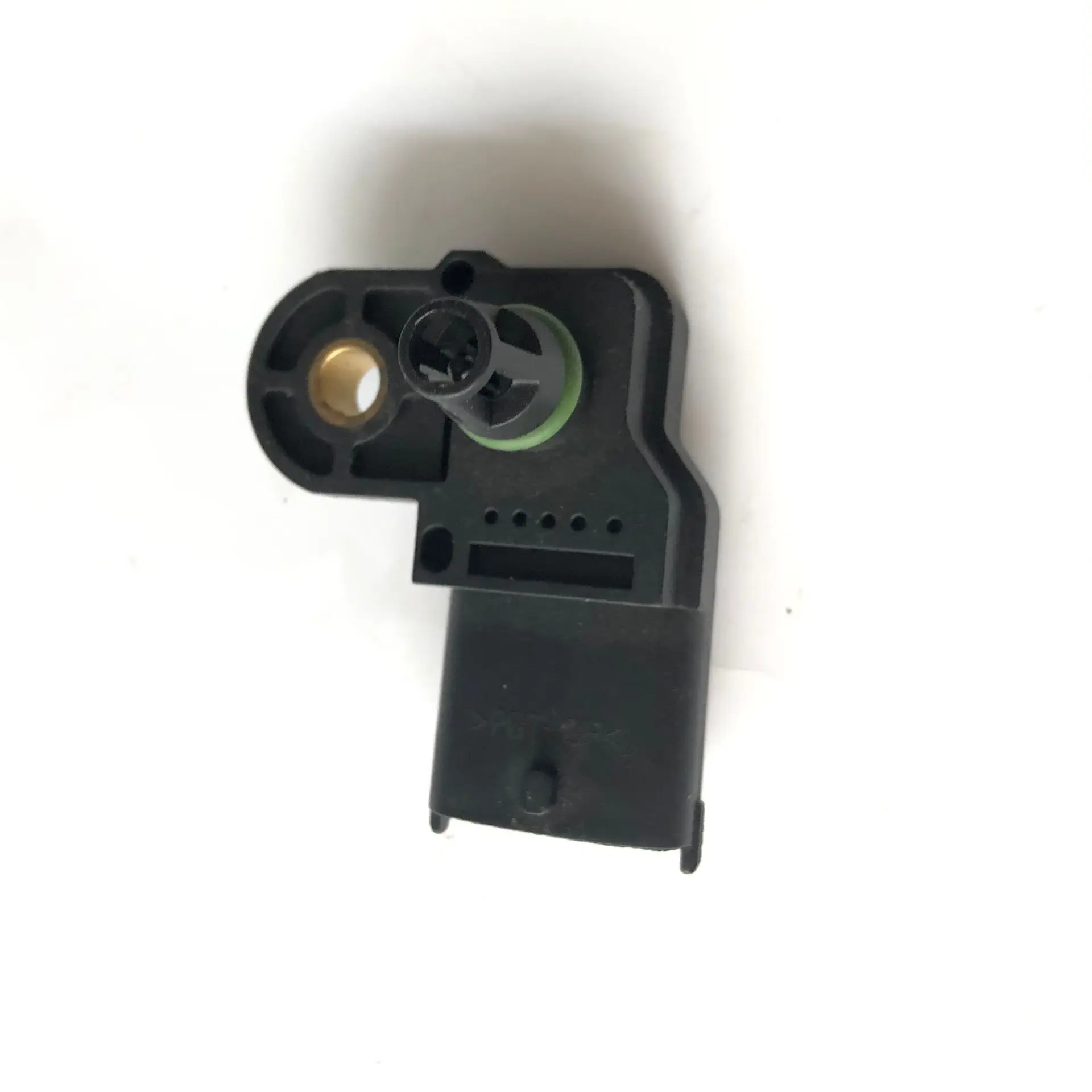 high quality intake air pressure sensor 0281002576 3967437 612630120004
