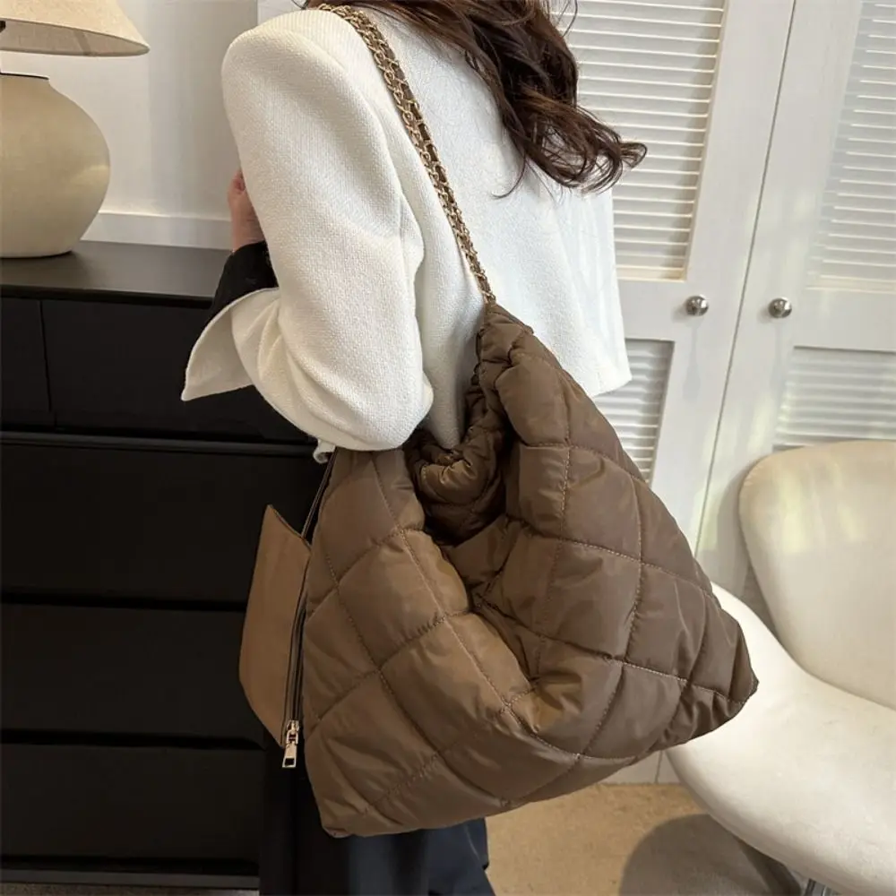 

Korean Style Drawstring Shoulder Bag Checkered Large Capacity Cotton-padded Tote Bag Solid Color Space Cotton Puffy Bag Lady
