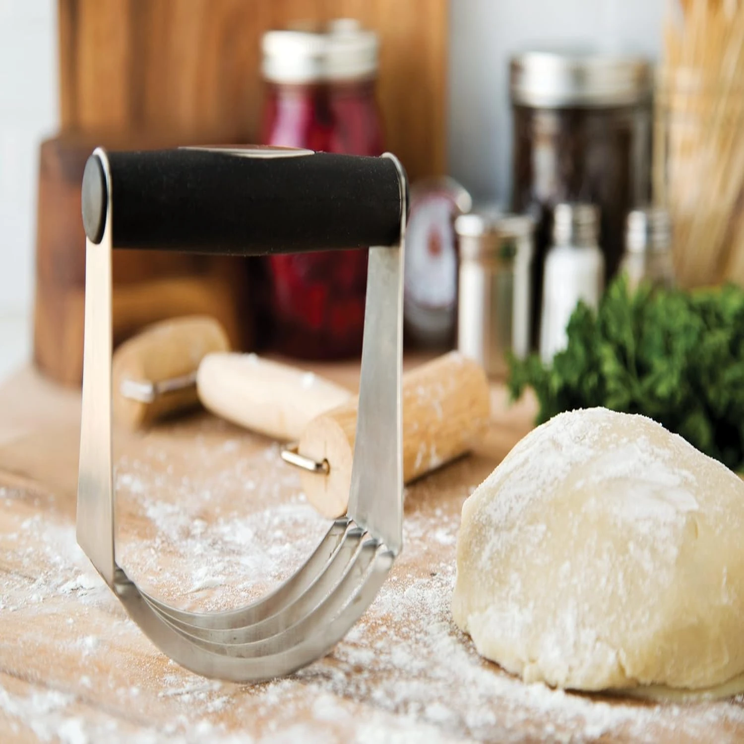 this high-quality, innovative, and essential baking accessory. Discover the amazing results and the convenience it brings to you