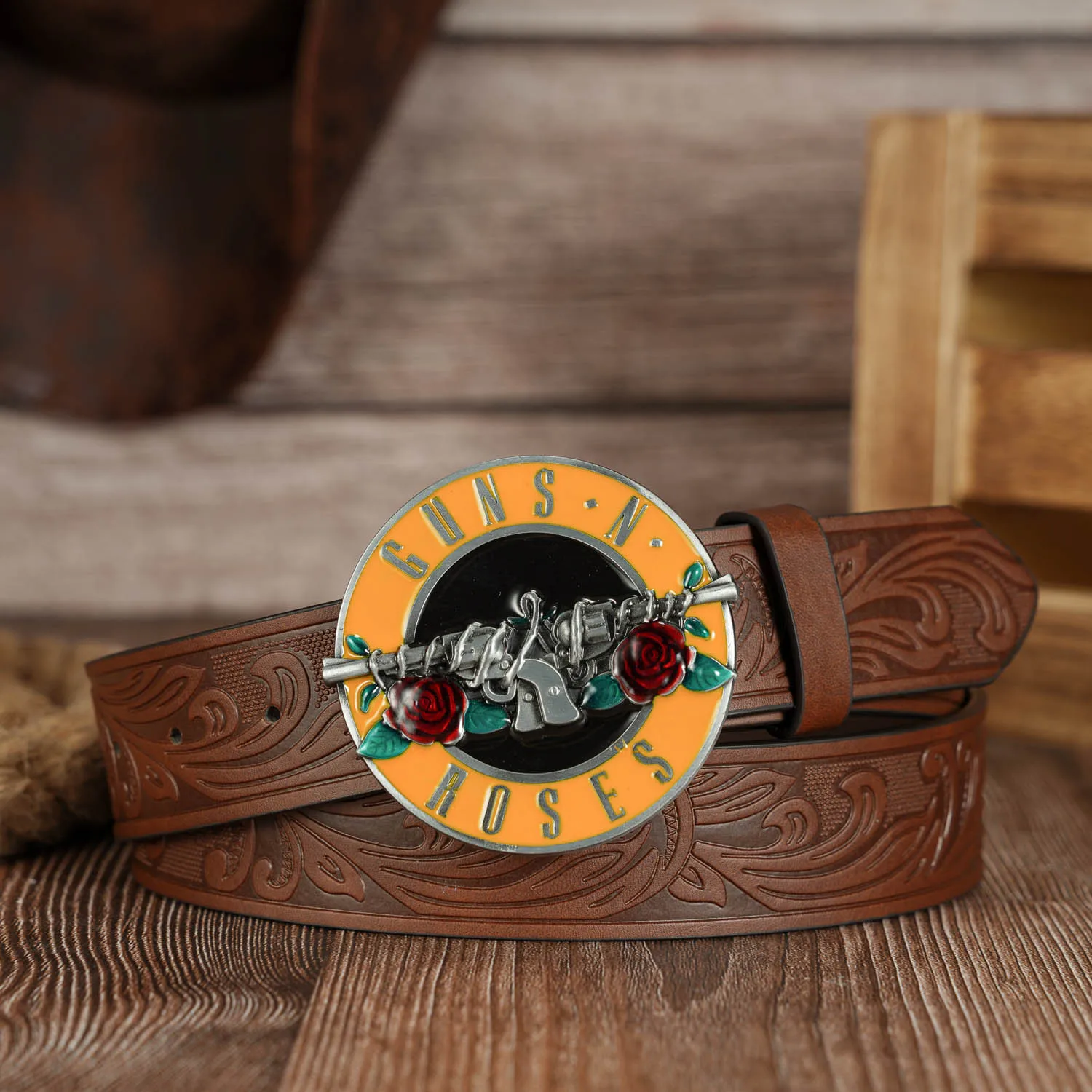 A Vintage PU Belt with Circular Thorny Rose Buckle and Phoenix Tail Pattern, Suitable for Both Men and Women - view 3