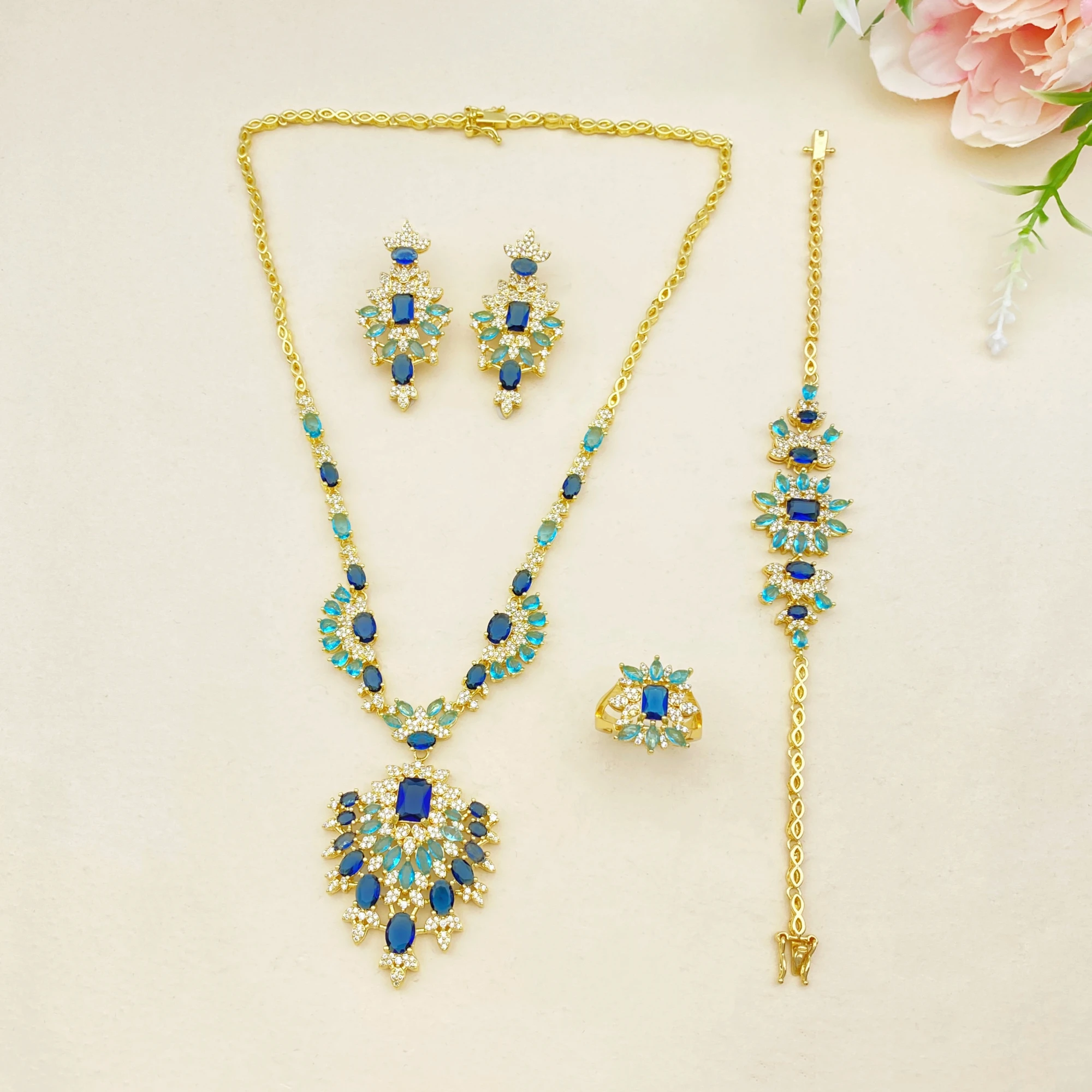 

Valentine's Day Gift 4Pc Gold Plated Jewelry Set Necklace Bracelet Ring Earrings Luxury Sparkle Perfect Present Free Gift Box