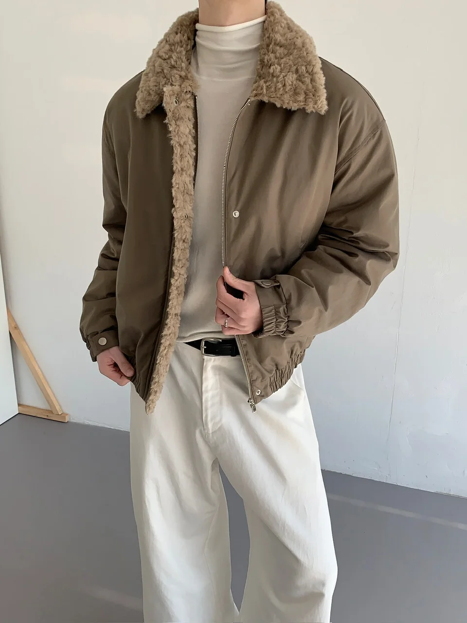 Men Women Retro Faux Fur Collar Parkas Men 2025 Winter New Thickened Warm Lapel Jacket Parkas Solid Color Long Sleeve Chic Coats