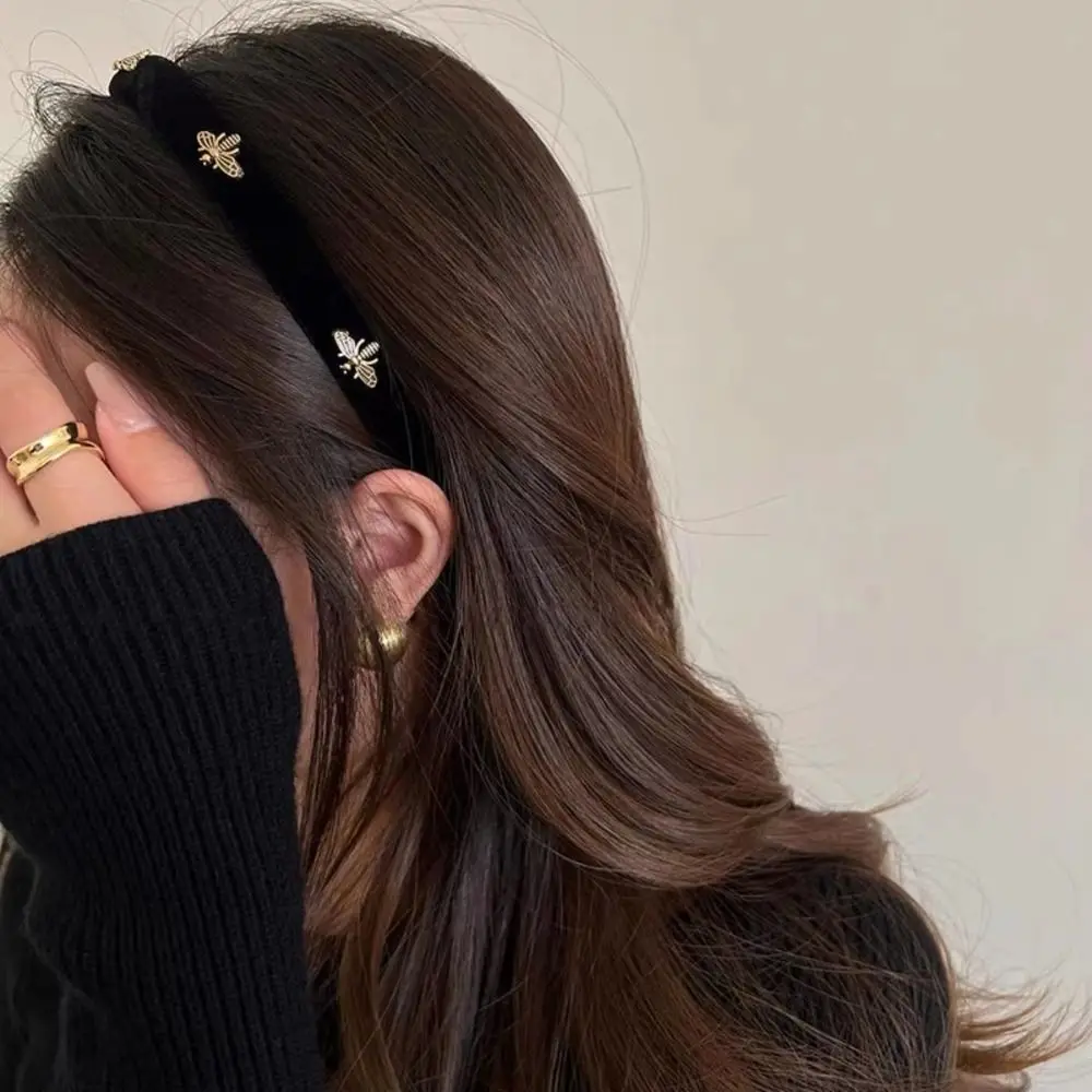 Fashion Hair Accessories Retro Hair Hoop Bee Korean Style Wide Brim Hair Hoop Velvet Headpiece French Headband Party