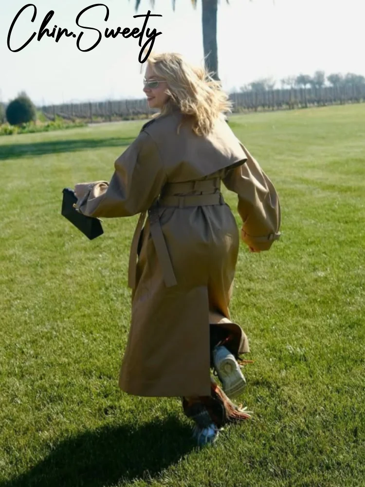سترة نسائية أنيقة بحزام مزدوج سترة واقية كاكي غير رسمية بأكمام طويلة وزر على شكل طية صدر السترة سترة نسائية لخريف وشتاء 2025 ملابس خروج للسيدات
