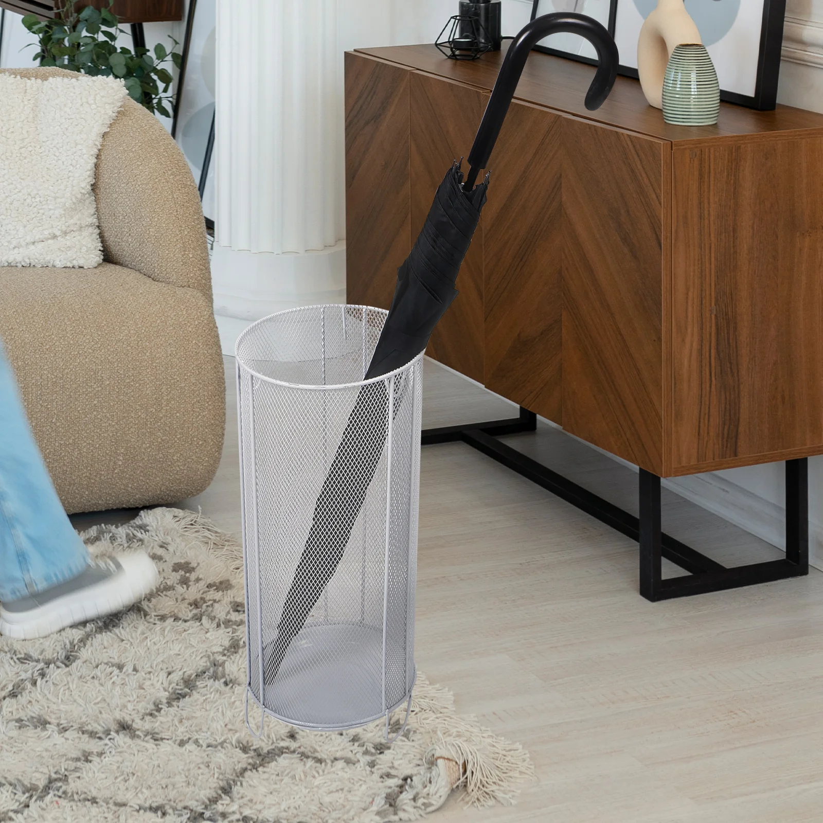 

Sturdy Metal Stand Holder Entryway Hallway Storage Rustproof Space-Saving Indoor Umbrella Rack Organizer Storage for Umbrella