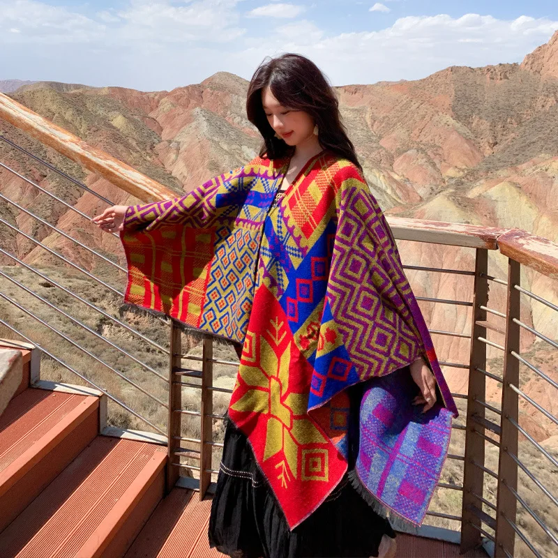 

Fashionable and versatile ethnic-style shawl scarf holiday outings, casual outdoor photography, and warmth, with a slit desi
