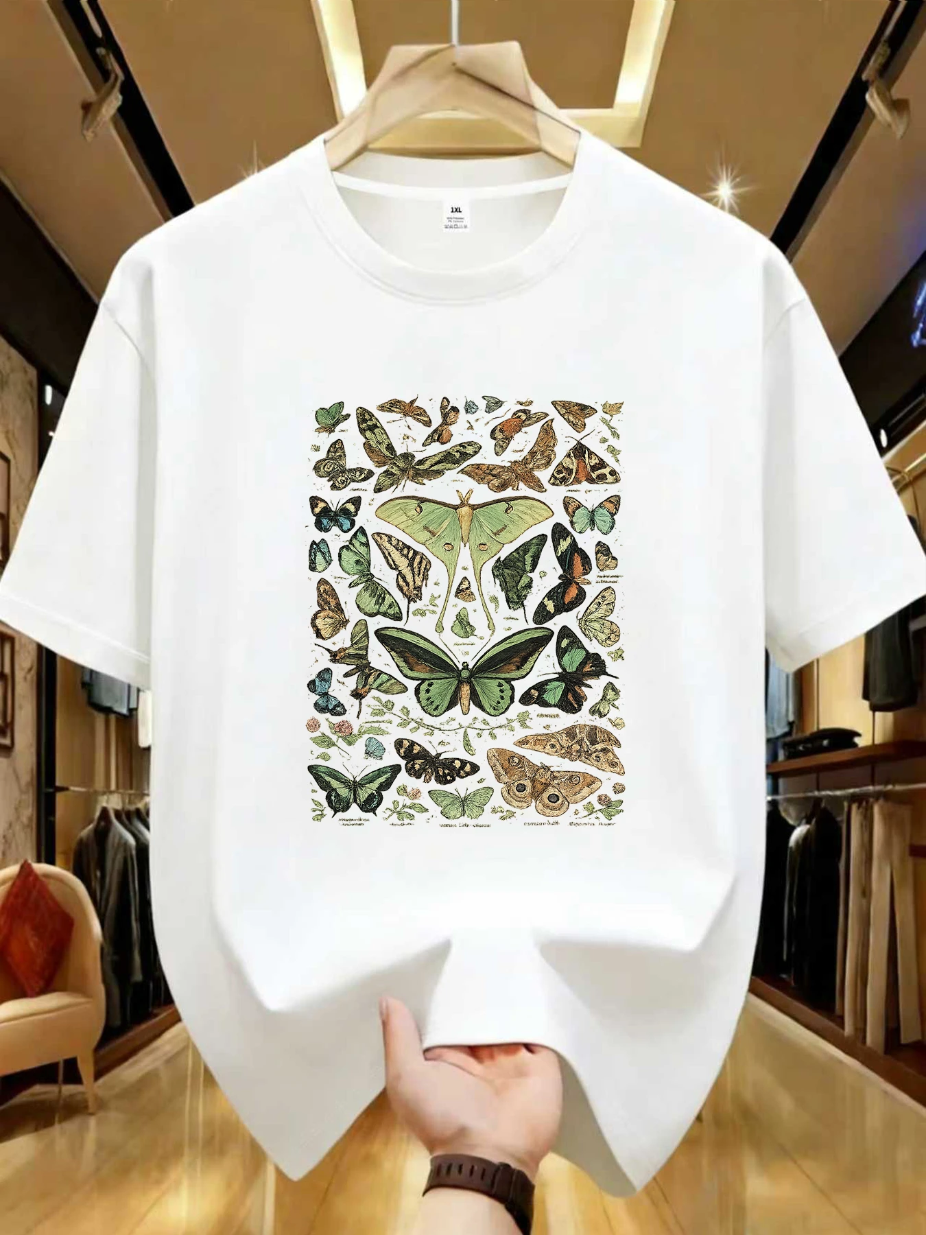 

【WDS0136】 Butterfly Moth Illustration Graphic Plus Size Women's Printed Crew Neck Tee Summer Casual Short Sleeve Street Style
