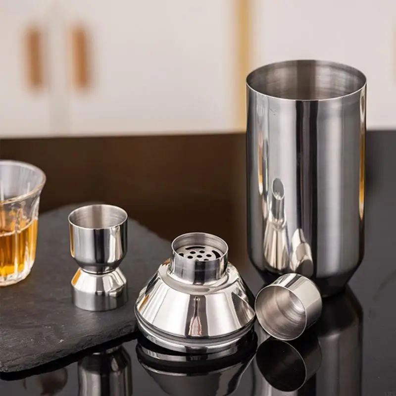 Entertaining Steel Drink Shakers Set Cocktails Shakers with Measure Cup X3UC