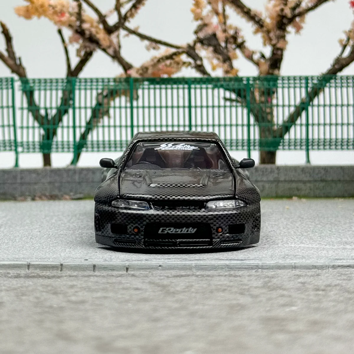 MINIGT 1:64 kaido house SKULINE R33 GREDDY GR33 V1 diecast car models