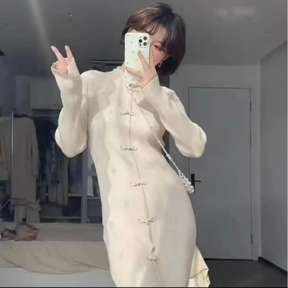 Winter Chinese Wind Long Knee-length Slim Straight Sweater Knitted Coiled Buckle Solid Color Cheongsam Female Bottoming Dress