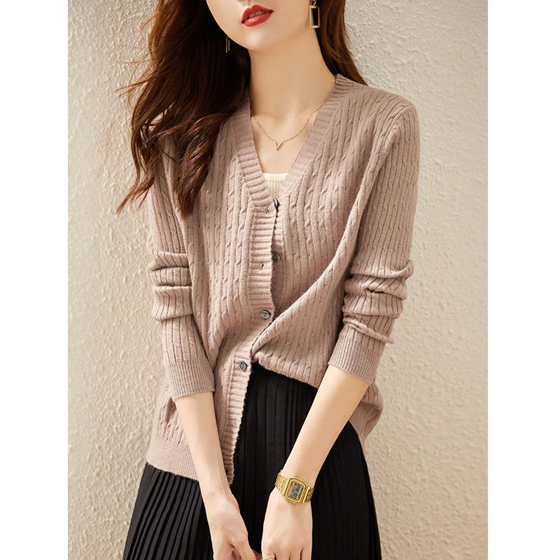 

2022 Autumn Short Cardigan Sweater Women Fashionable Short Loose V-neck Knitted Coat Long Sleeve Solid Color Single Breasted Top