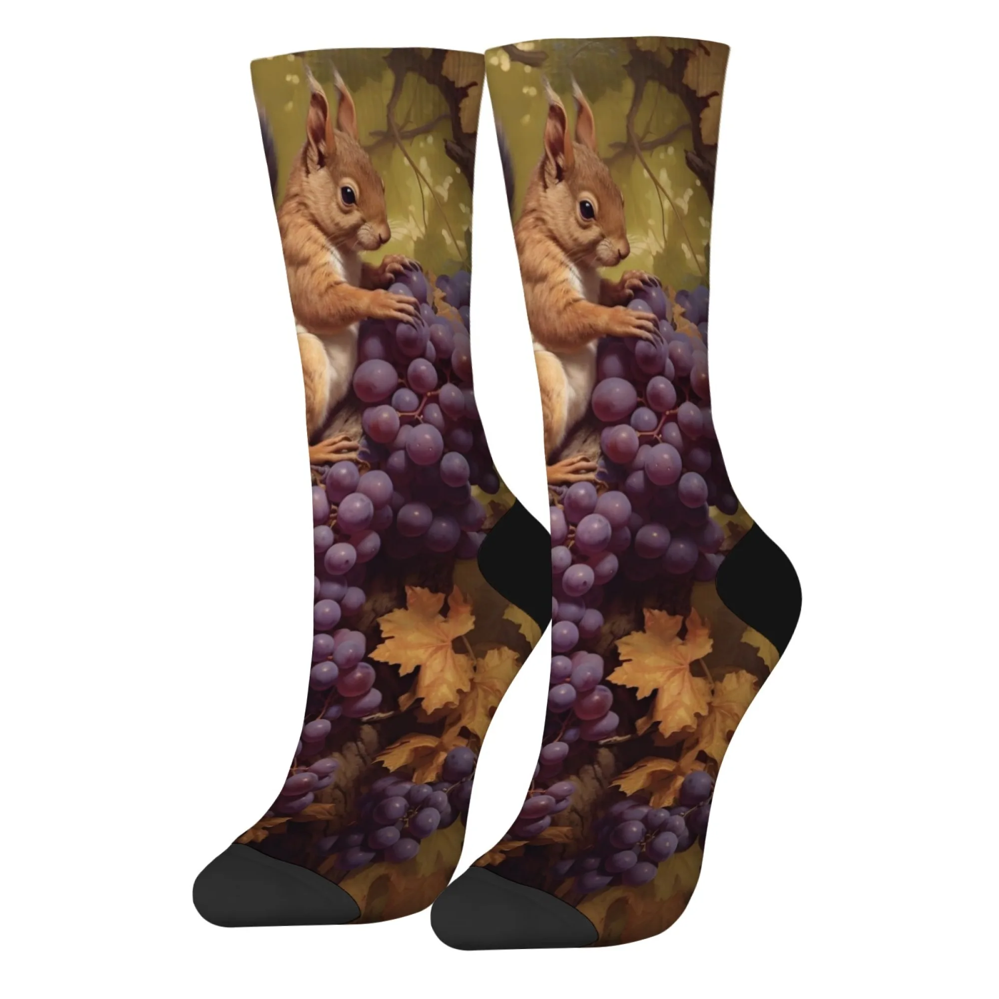 Eichhörnchen essen Trauben glückliche Socken Neuheit lustige Herrensocken bequeme atmungsaktive rutschfeste Retro-Mode lässige Sportsocken