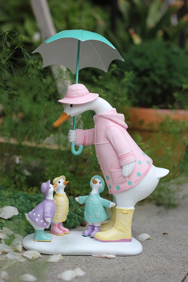 Umbrella Duck Family White Goose Animal Sculpture, Resin Crafts Miniatures Figurine, Pastoral Cute Garden, Balcony Decoration