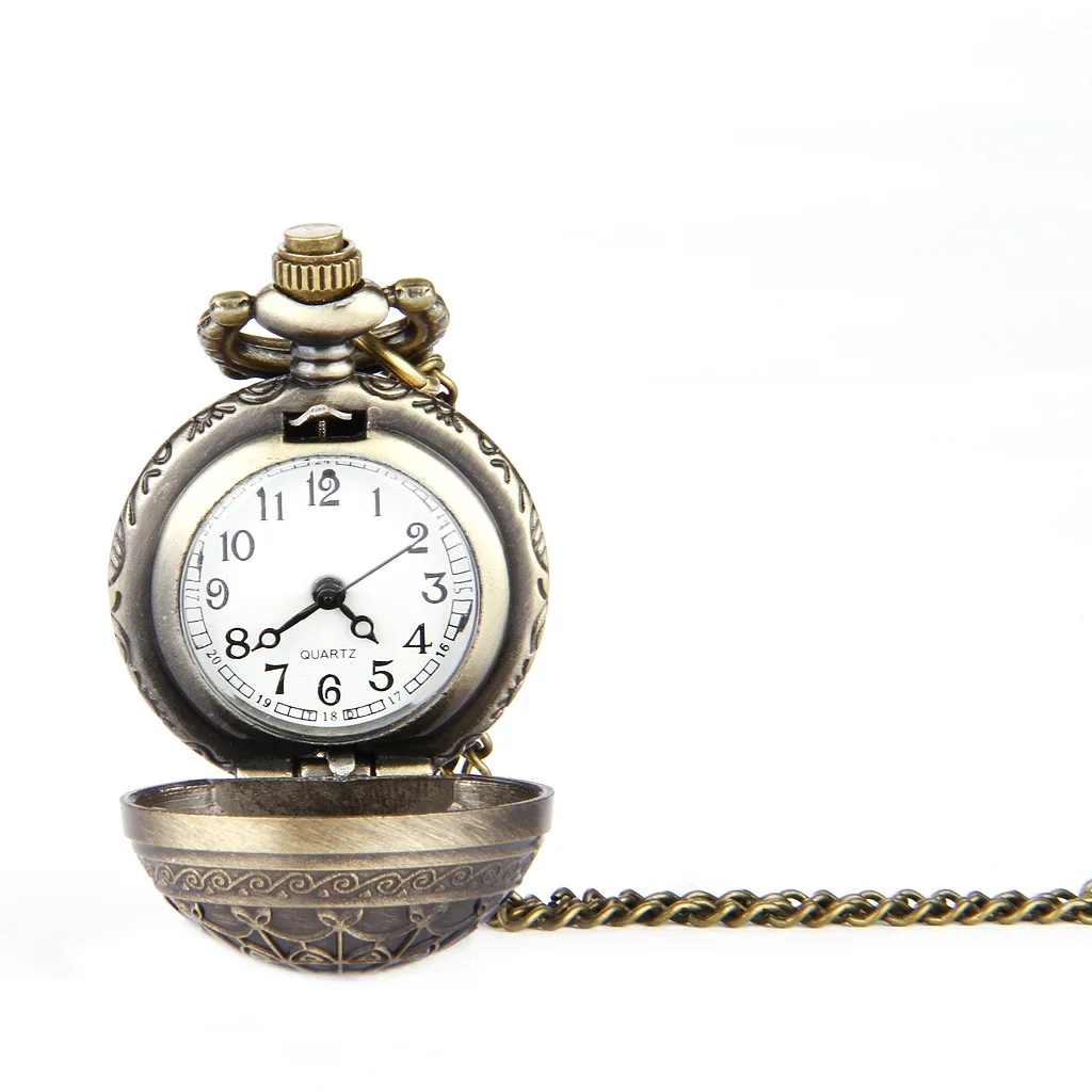 Vintage niedlichen kleinen Ball Quarz Taschenuhr für Männer Frauen Bronze Gehäuse Anhänger Kette Anhänger Halskette Uhr für Sammlung Kinder Geschenk