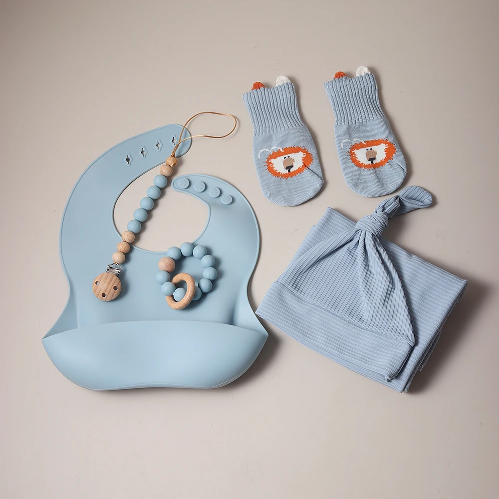 

Детские нагрудники, подарочный набор из 6 предметов, детское одеяло с шапкой и носками, силиконовый нагрудник, подарочный набор для новорожденных