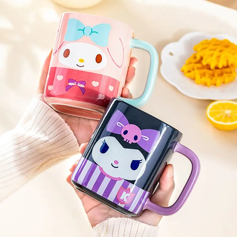 Sanrio-taza de agua con diseño de Hello Kitty para niños, vaso de cerámica con diseño de corazón para niña, vaso de leche dulce y encantador, regalo de marea de 600Ml