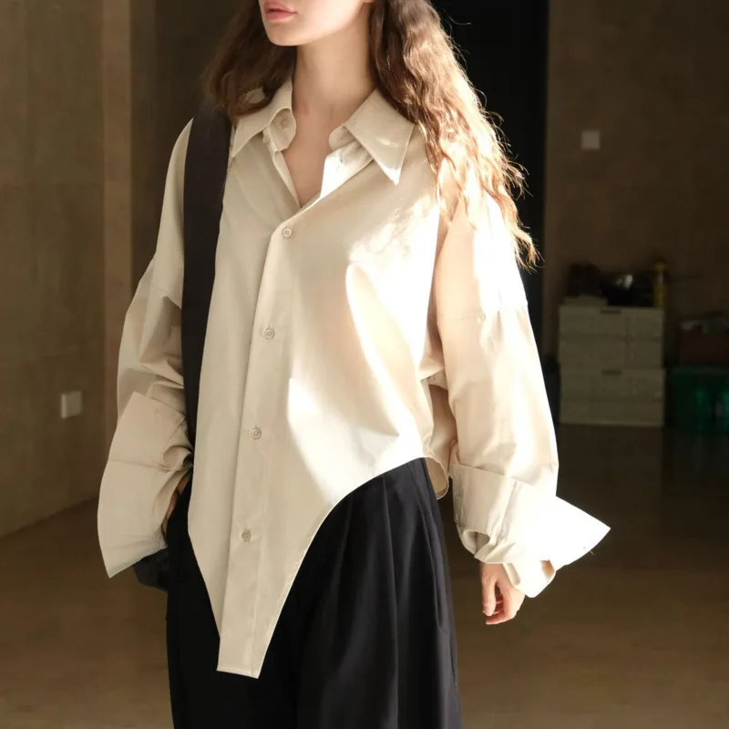 HKSH Autumn New Women Shirt Turn-down Collar Single Breasted Irregular Hem Solid Color Korean Office Lady Ins Casual Top HK11417