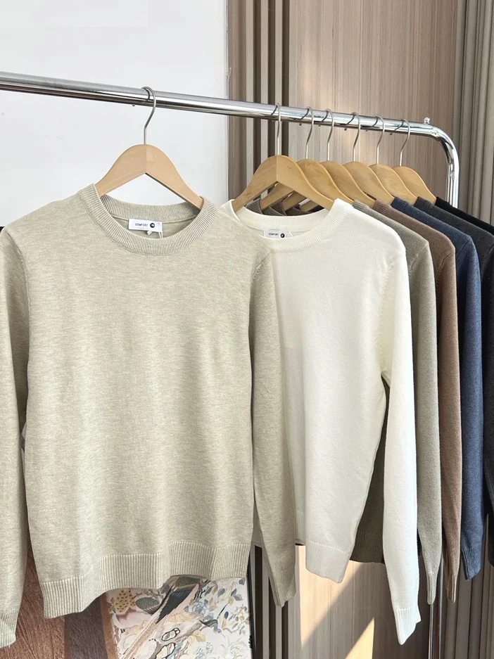 

Мужской свитер европейского стиля из трикотажа Core Spin с американским маленьким воротником, облегающий, эластичный, с длинными рукавами, из модала, гладкий.