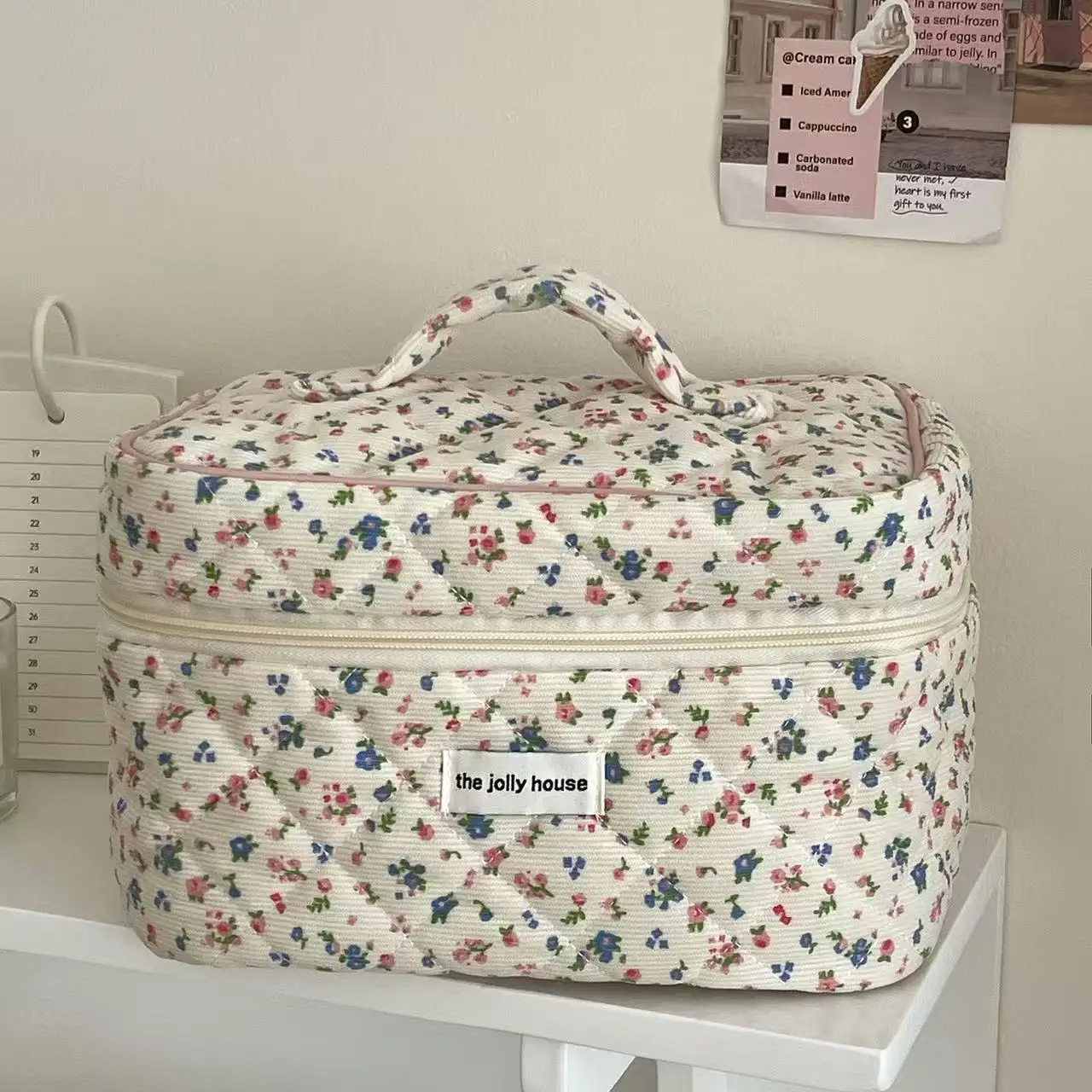 Großhandel Vintage Blumen Damen Gesteppte Tasche Baumwoll-Tragetasche Tragbare Kosmetik-Aufbewahrungstasche Reißverschluss-Make-up-Tasche