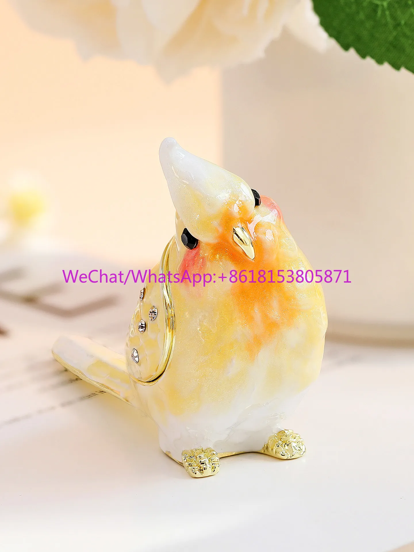 High-end exquisite jewelry, earrings, rings, storage box, desktop ornament, gift box.