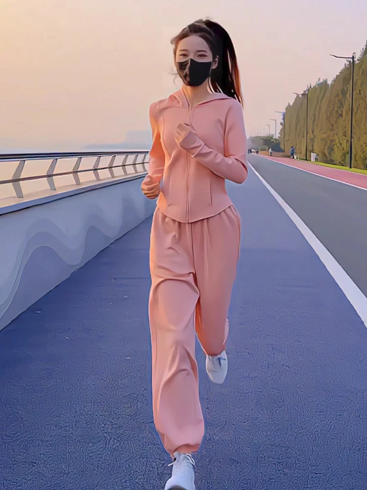 

Весенний повседневный спортивный женский комплект, розовый комплект одежды для бега Clete, антивозрастной комплект одежды, модный ансамбль из хлопкового материала
