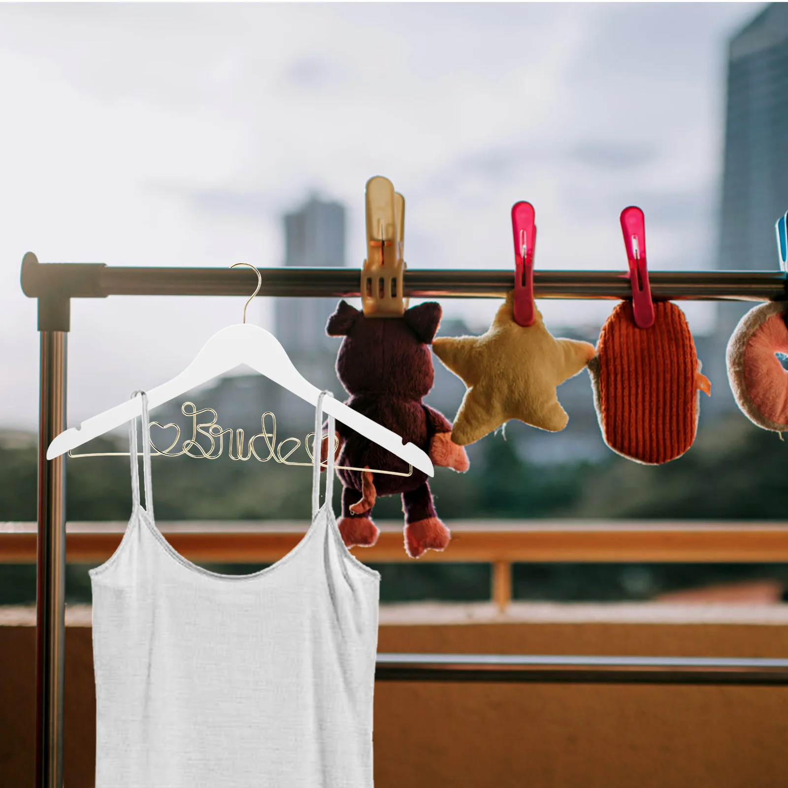 

Alphabet Letter Hanger Iron Wedding Dress Bridal Gown Shirt Coat Sweater Garment Rack Clothes Wardrobe