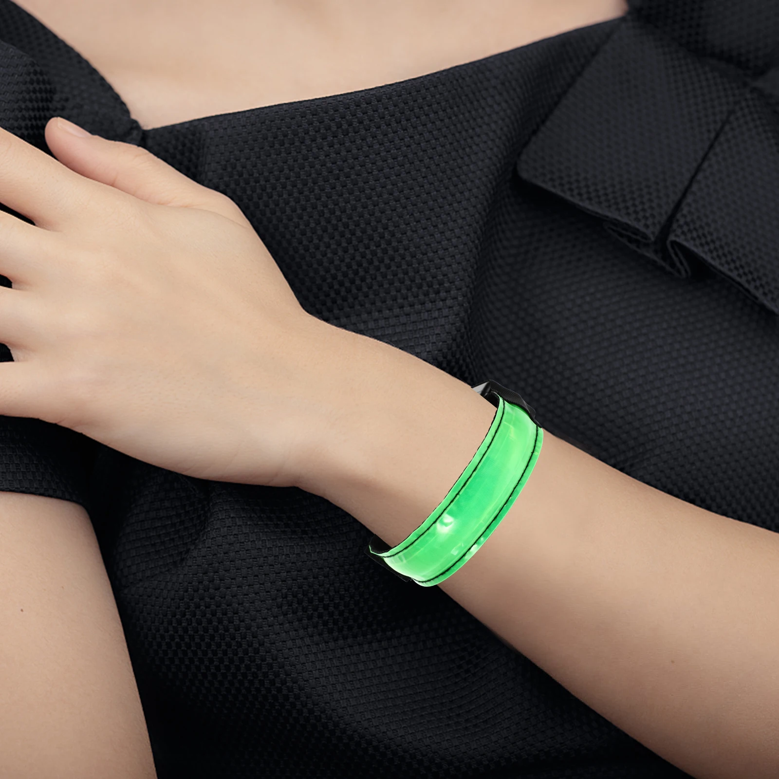 

2 Pcs Reflective Running Gear Night Bracelet Belt Led Armband Green Nylon Safety Strap