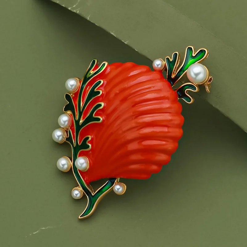 Drip-glazed Shell Pearl High-end Delicate Enamel Personality Vintage Brooch Delicate Pin Jewelry Clothing Accessories for Women
