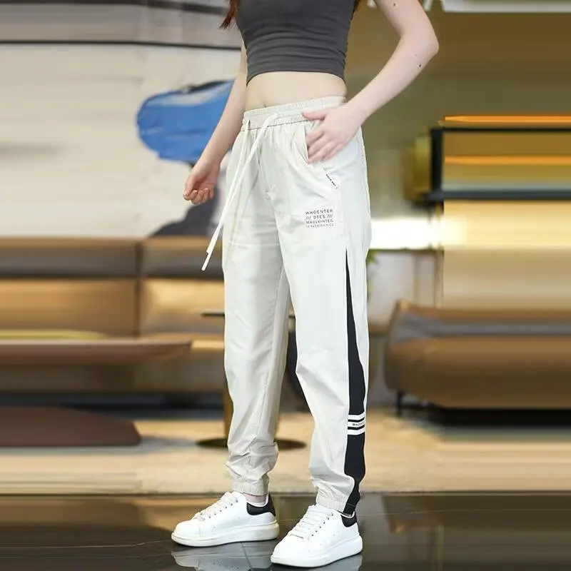 

Женские летние брюки для фитнеса и бега, повседневные дышащие быстросохнущие брюки прямого кроя, эластичные удобные спортивные брюки для отдыха