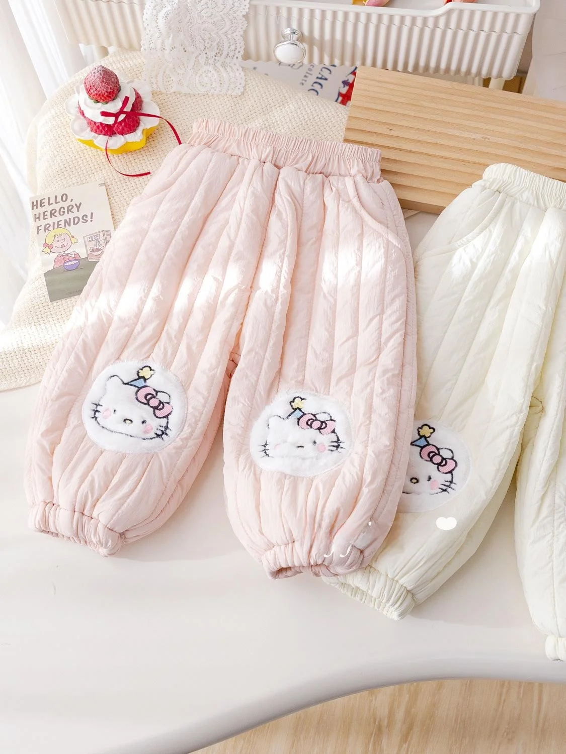 

Зимние модные повседневные удобные теплые брюки с мультяшной вышивкой для девочек, свободные брюки прямого кроя для детей до 7 лет