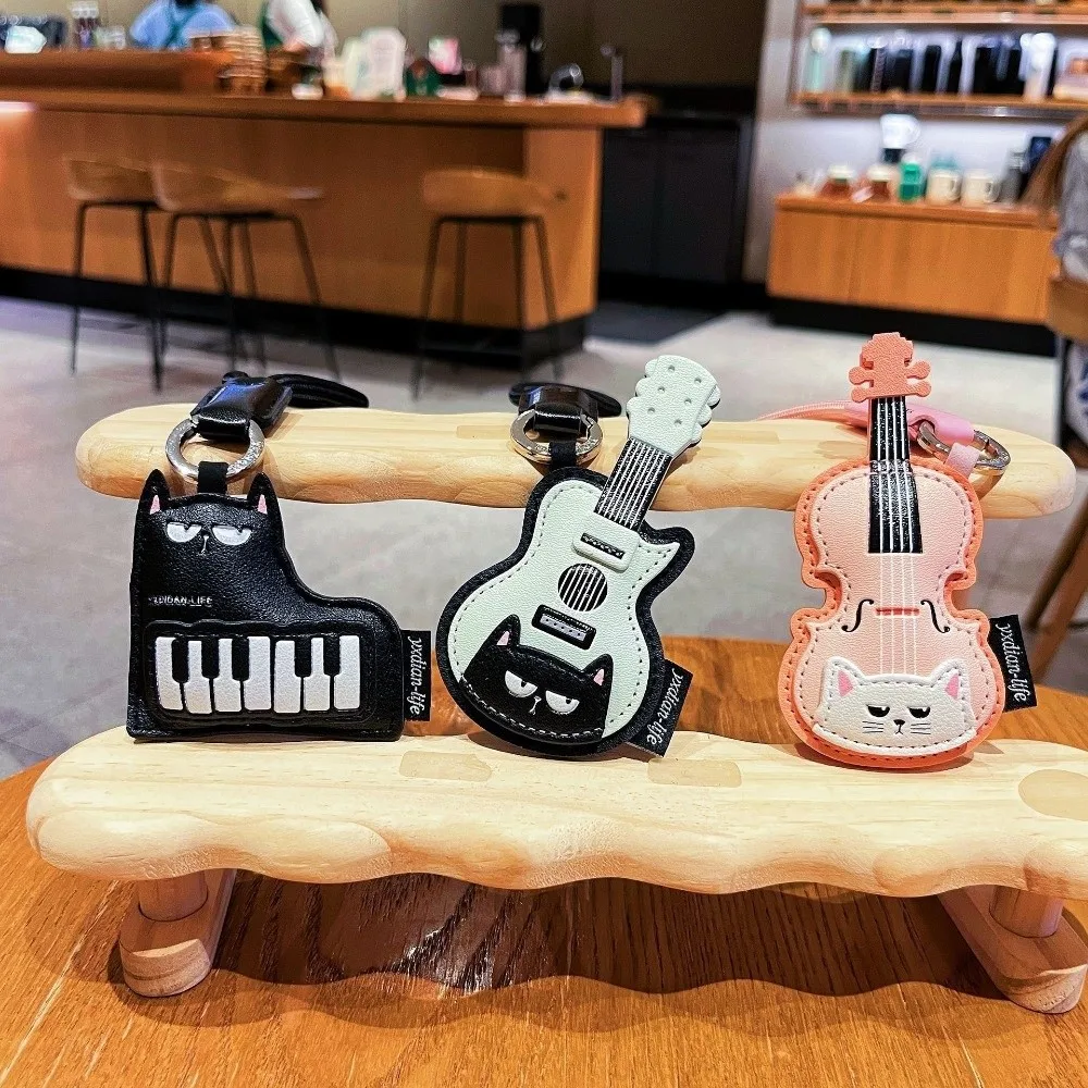 Guitar Cat Keychain PU Leather with Carabiner Cartoon Violin Keychain School Bag Charm Wear-resistant Piano Cat Keyring