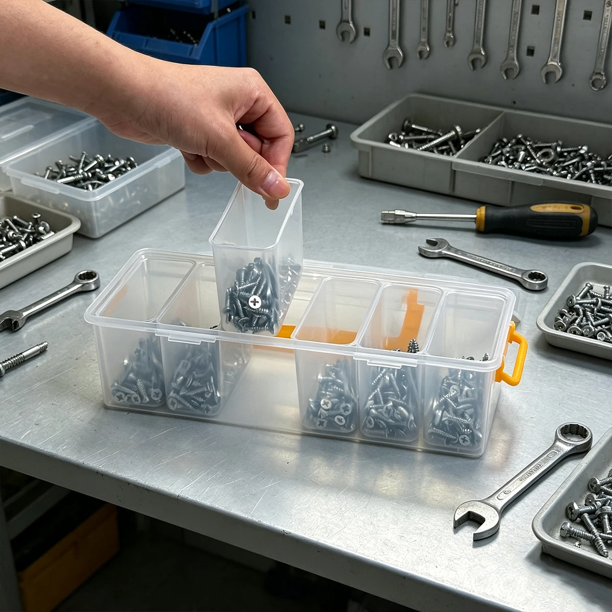 1pc Transparent Plastic Portable 6-Grid Screw Nut Storage Box Divided Separate Compartments For Sorting And Hardware Sorting