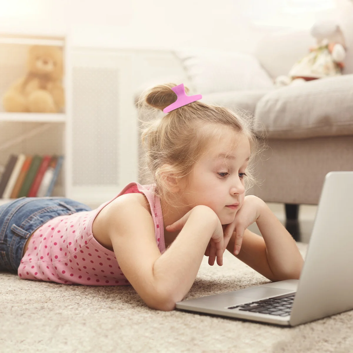 

12Pcs Fashion Hair Clips Salon Styling Tools Firm Grip No Damage Create Amazing Hairdos Random Color Hair Clips