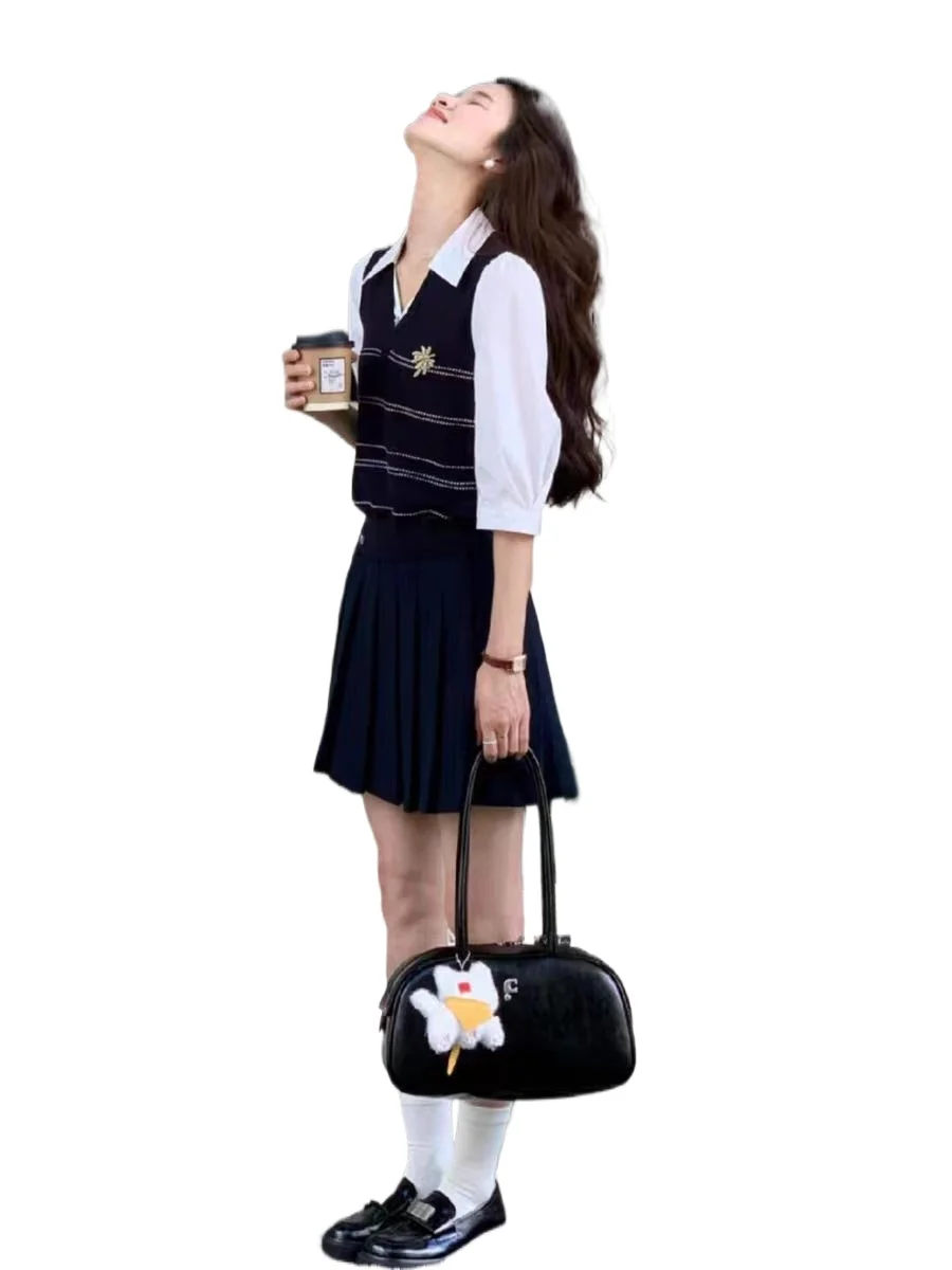 

Early Spring Set 2025 Sweet and Spicy V-neck Fake Two Piece Set Knitted Shirt Top+Black Pleated Half Length Skirt Two Piece Set