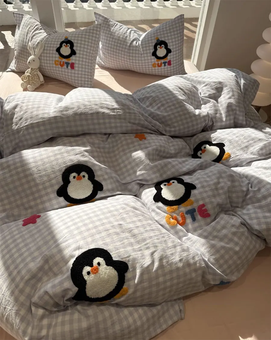 

cute cartoon embroidery penguin bedding set,twin full queen king lovely cotton home textile bed sheet pillow case quilt cover