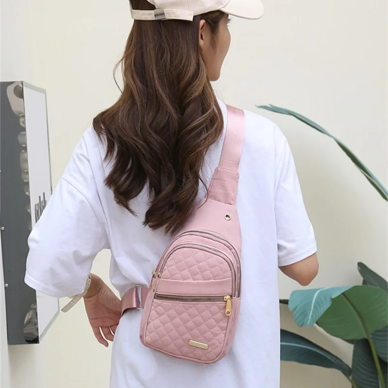 

New Fashion Chest Bag Women's Nylon Cloth Bag Lightweight Crossbody Bag Women's Backpack Small Single Shoulder Chest Bag