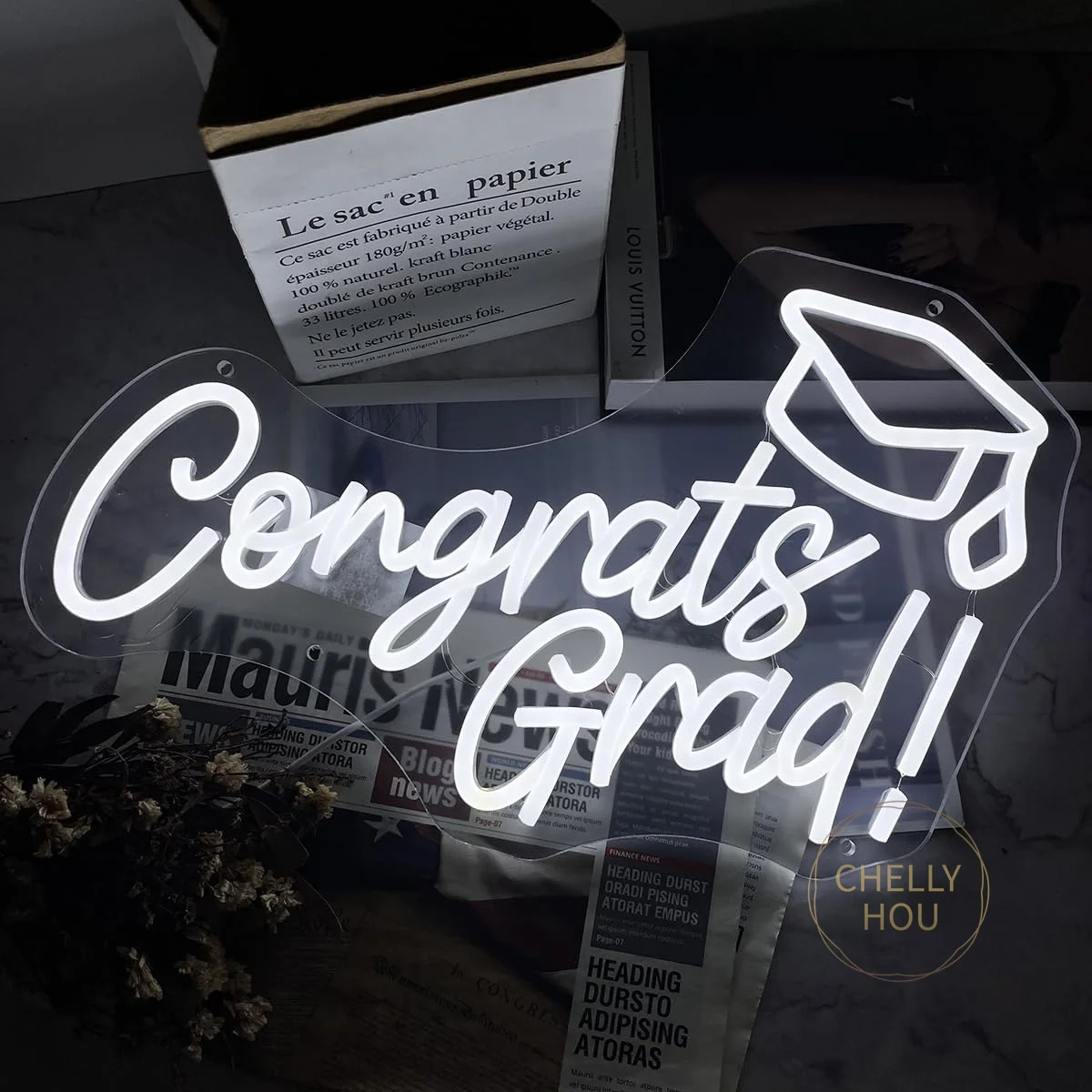 Congrats Grad Neon Sign with Graduation Cap LED Wall Art for Party Room Home Decor Celebration Light Gift