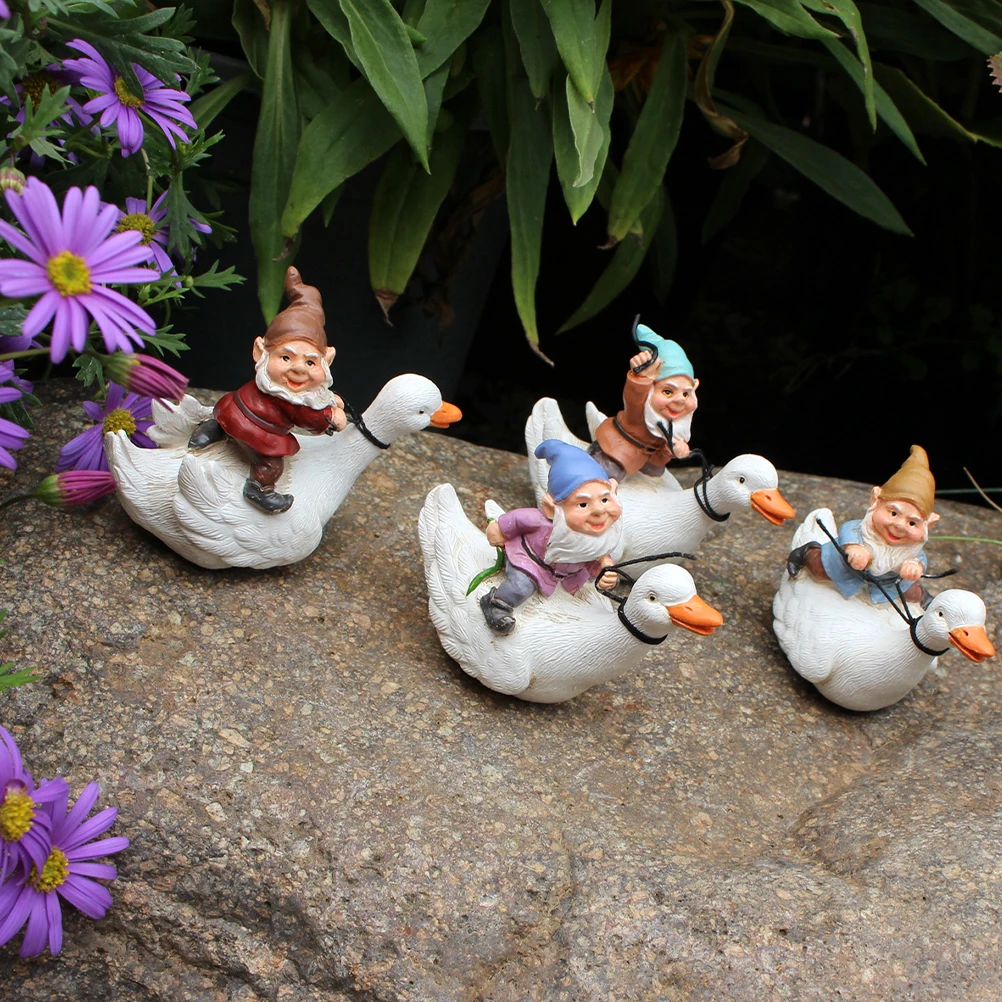 

1 set 1 Set Mini Gnome Riding Duck Statue Garden Decoration Outdoor Resin Ornament For Yard Pond Funny Naughty Dwarf Gnome With